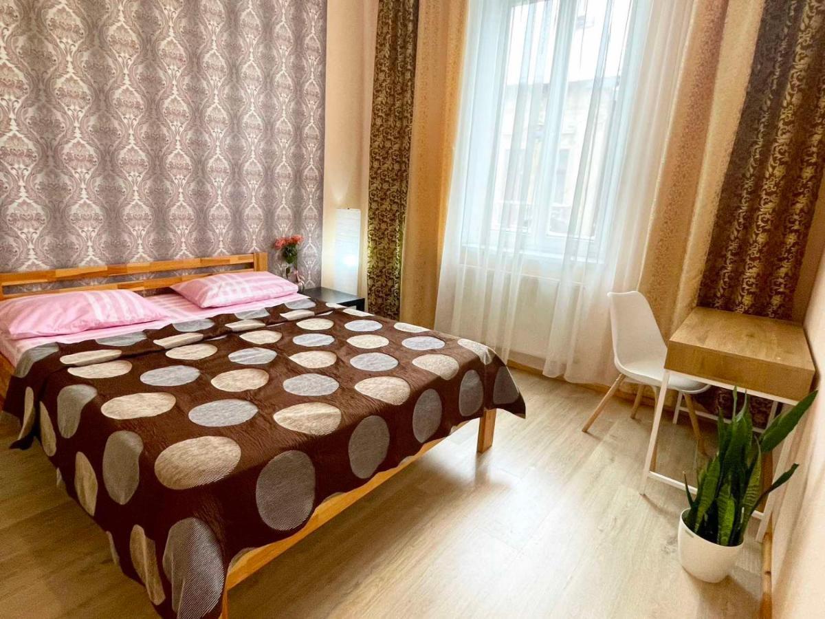 Крехівська 5,Апартаменти В Центрі, Дві Спальні 리비프 외부 사진