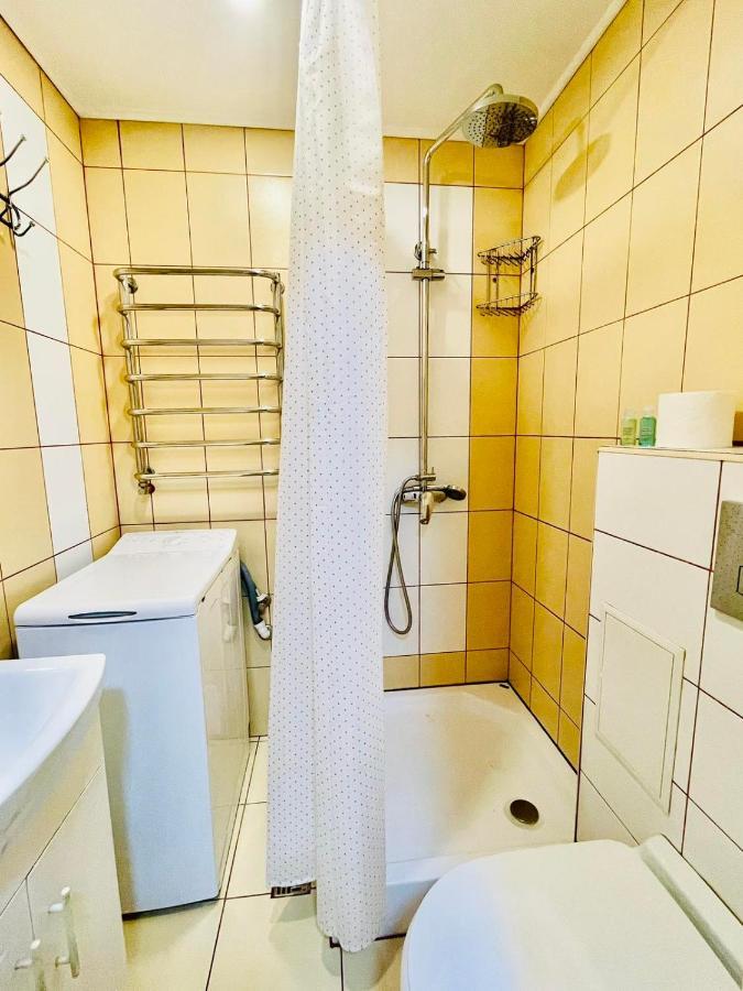Крехівська 5,Апартаменти В Центрі, Дві Спальні 리비프 외부 사진
